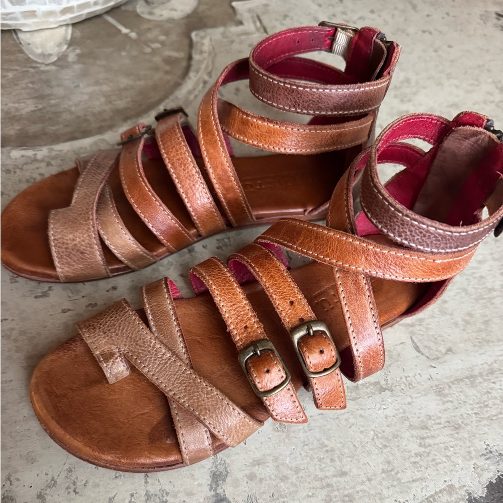 Women's Brown Leather Sandals Miya by Bed Stu size:6.5